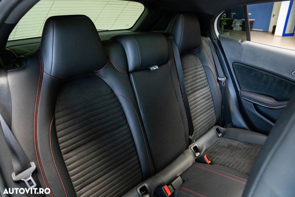 Mercedes-Benz GLA 200 (CDI) d 4Matic 7G-DCT AMG Line - 29