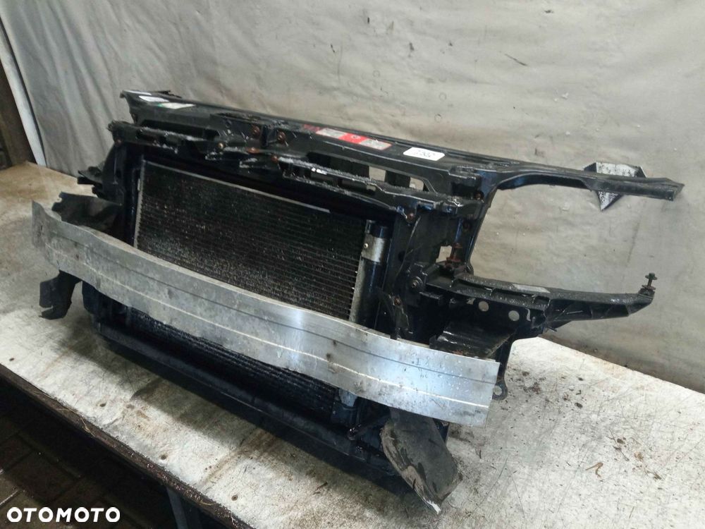 / PAS PRZEDNI AUDI A3 8P 2.0TDI BELKA OKULAR CHŁODNICA WODY WENTYLATOR OBUDOWA ZAMEK KOMPLET - 2