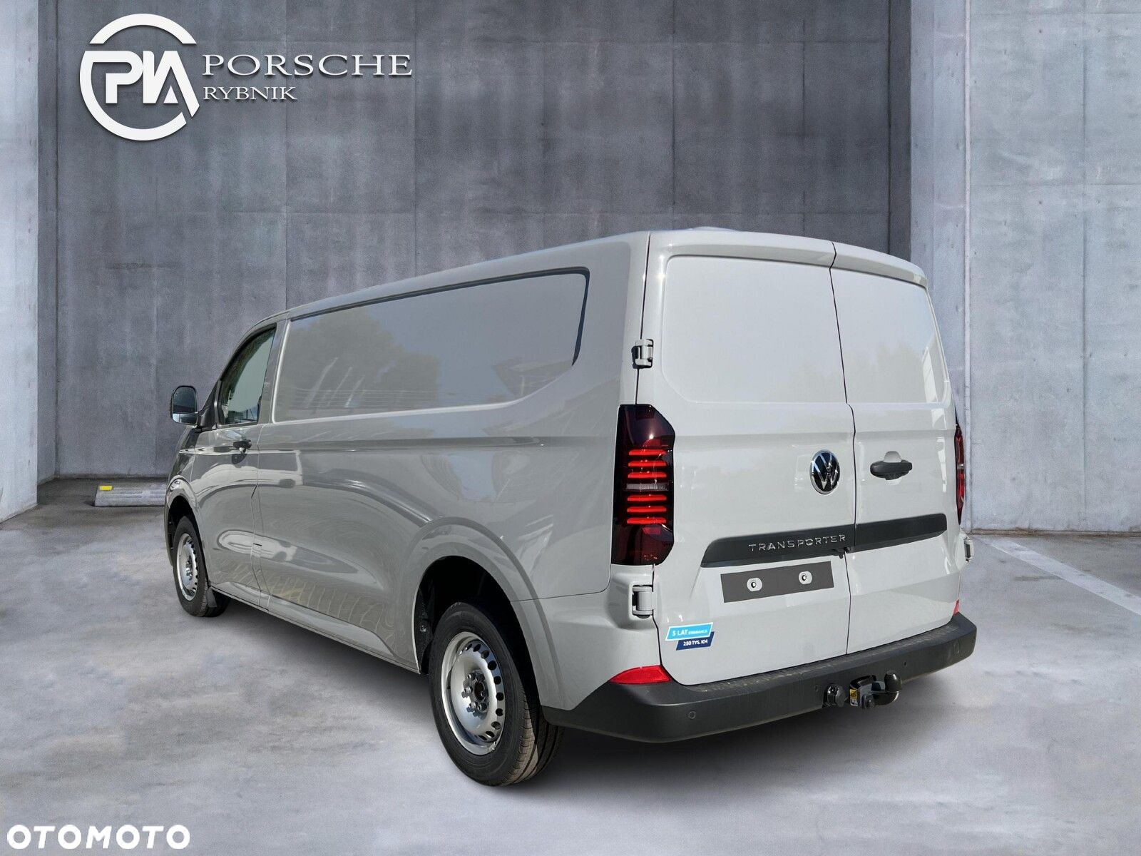Volkswagen Transporter Furgon silnik: 2,0 l TDI 150 KM / skrzynia biegów: 6-biegowa manualna rozstaw osi: 3500 mm - 8