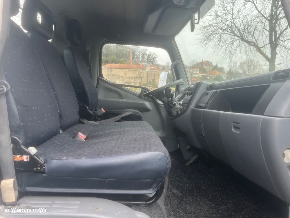 Mitsubishi Canter tri-basculante - 16