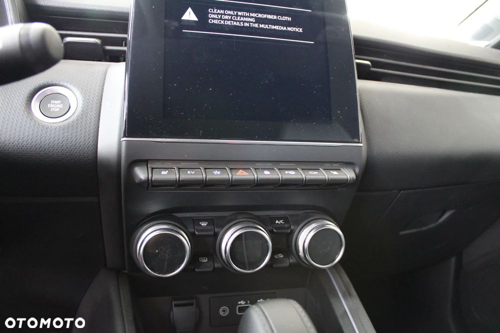 Mitsubishi Colt 1.6 F HEV Instyle - 17