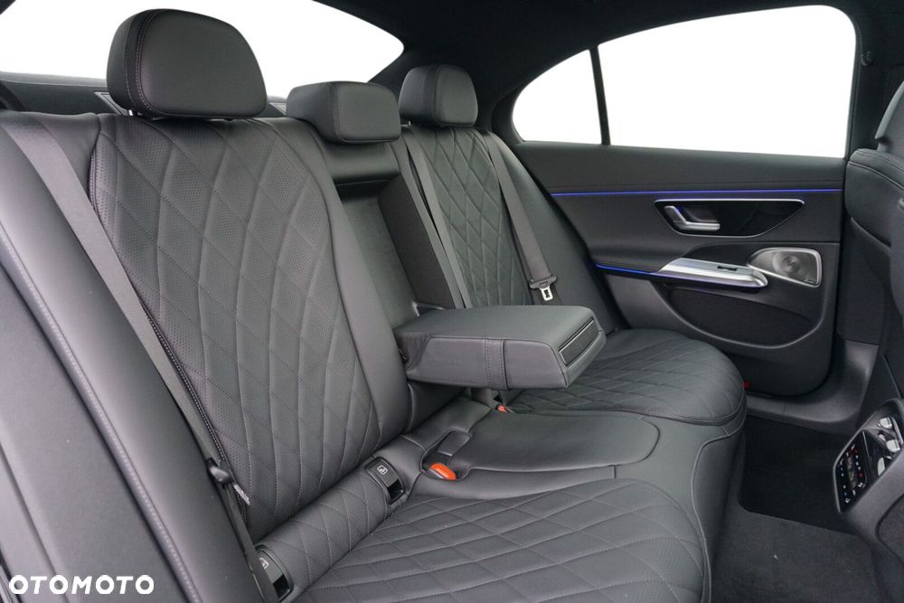 Mercedes-Benz Klasa E - 10