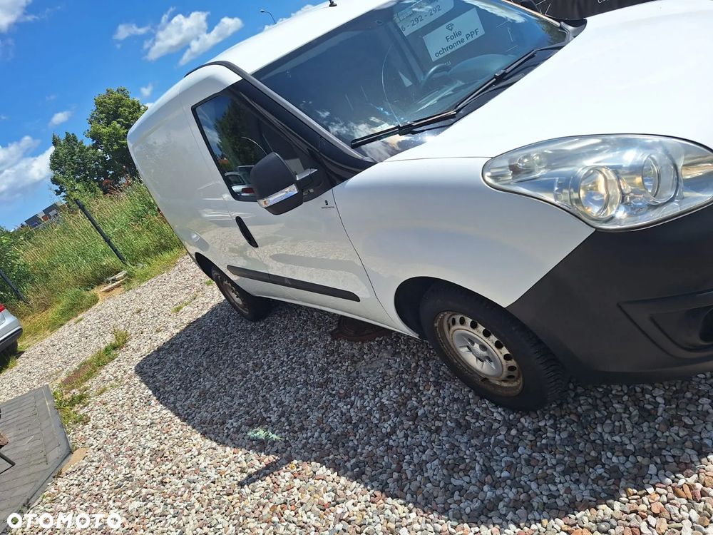 Opel COMBO - 2