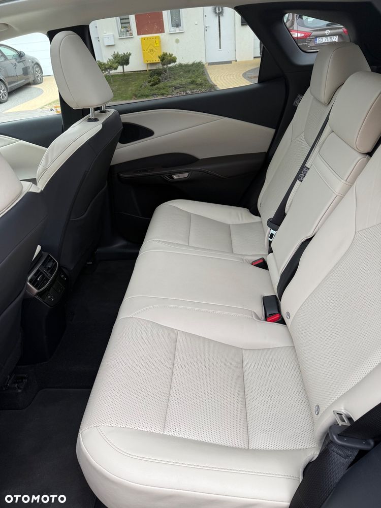 Lexus RX 350h Prestige - 16