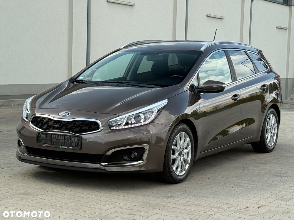 Kia Ceed 1.6 GDI Platinum Edition - 9