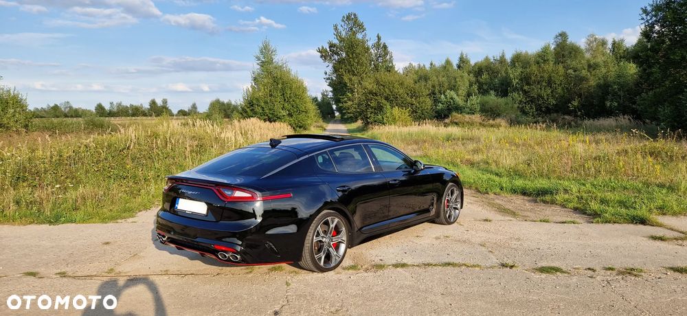 Kia Stinger 3.3 T-GDI V6 GT AWD - 11