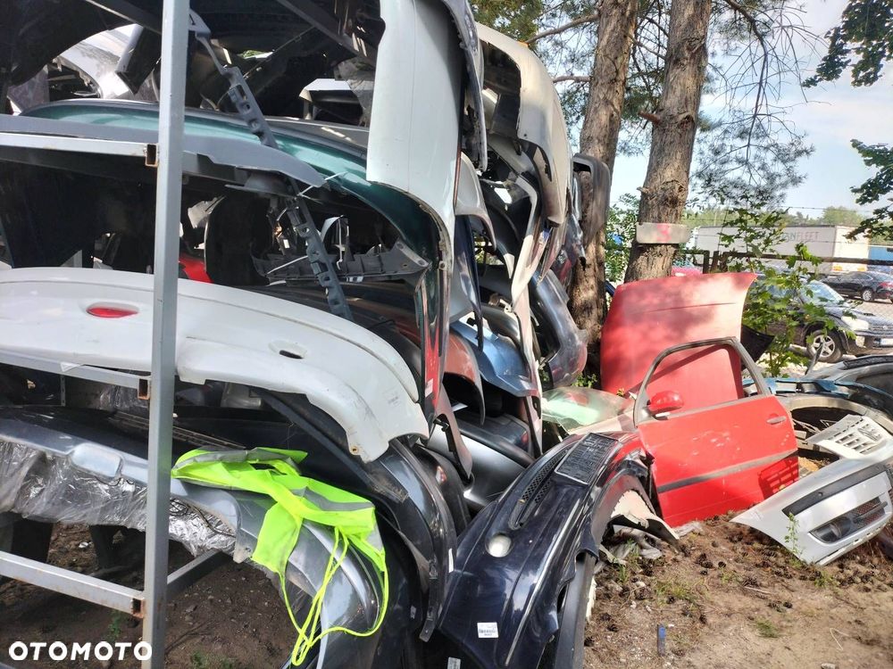 KOMPLETNY TYŁ KLAPA BAGAŻNIKA ZDERZAK TYŁ LAMPY PEUGEOT 308 T7 HB KTPD - 21
