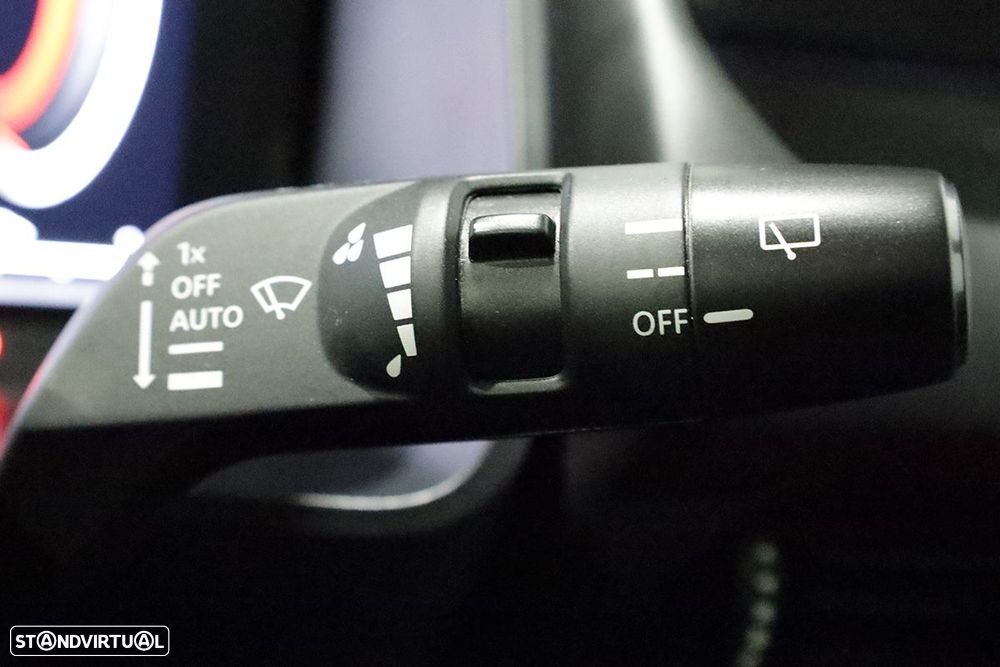 Nissan Qashqai 1.3 DIG-T N-Connecta - 17