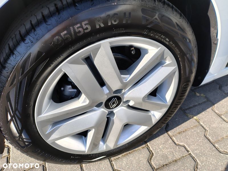 Renault Clio - 6