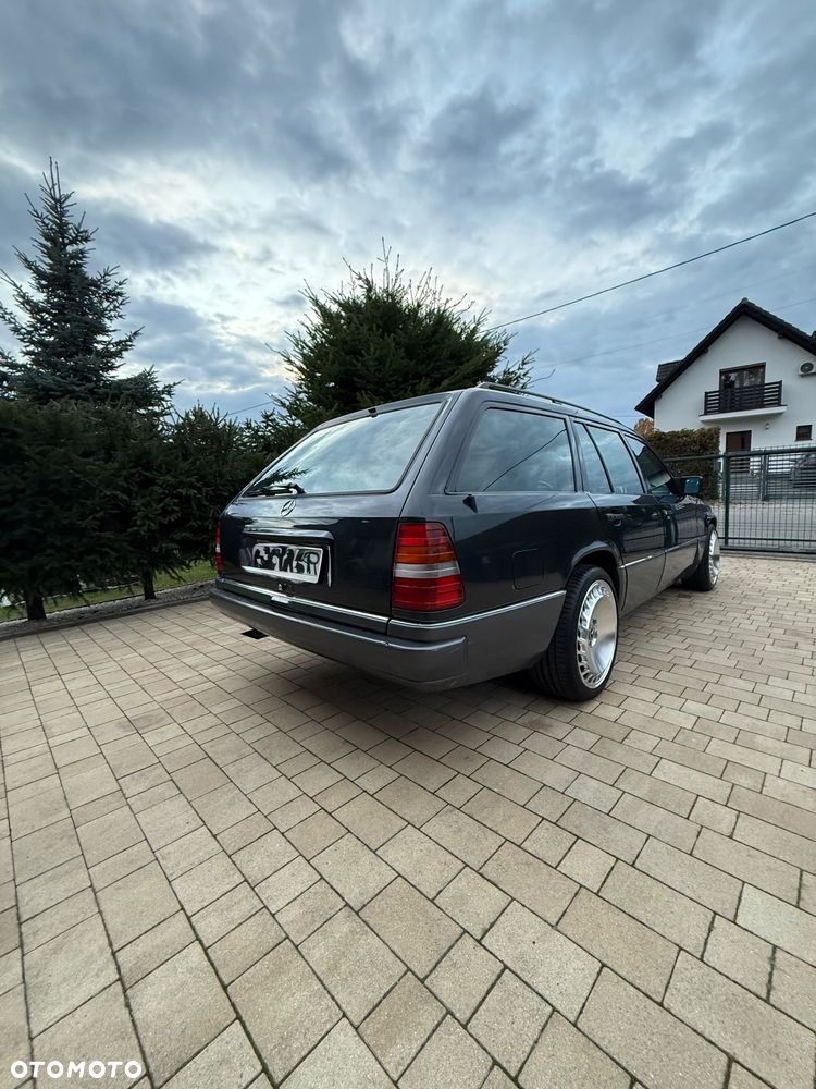 Mercedes-Benz W124 (1984-1993) - 4