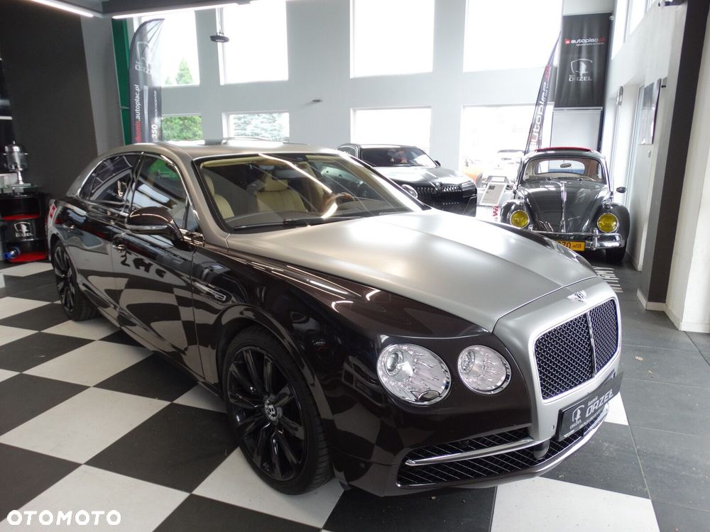 Bentley Flying Spur - 6