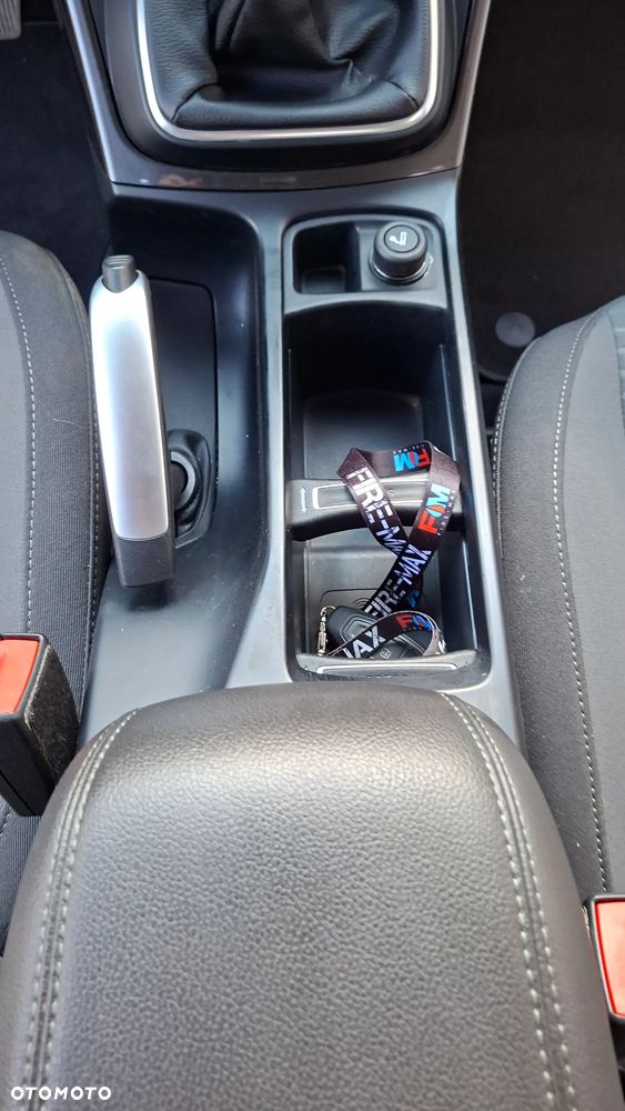 Ford C-MAX 2.0 TDCi Start-Stop-System Business Edition - 27