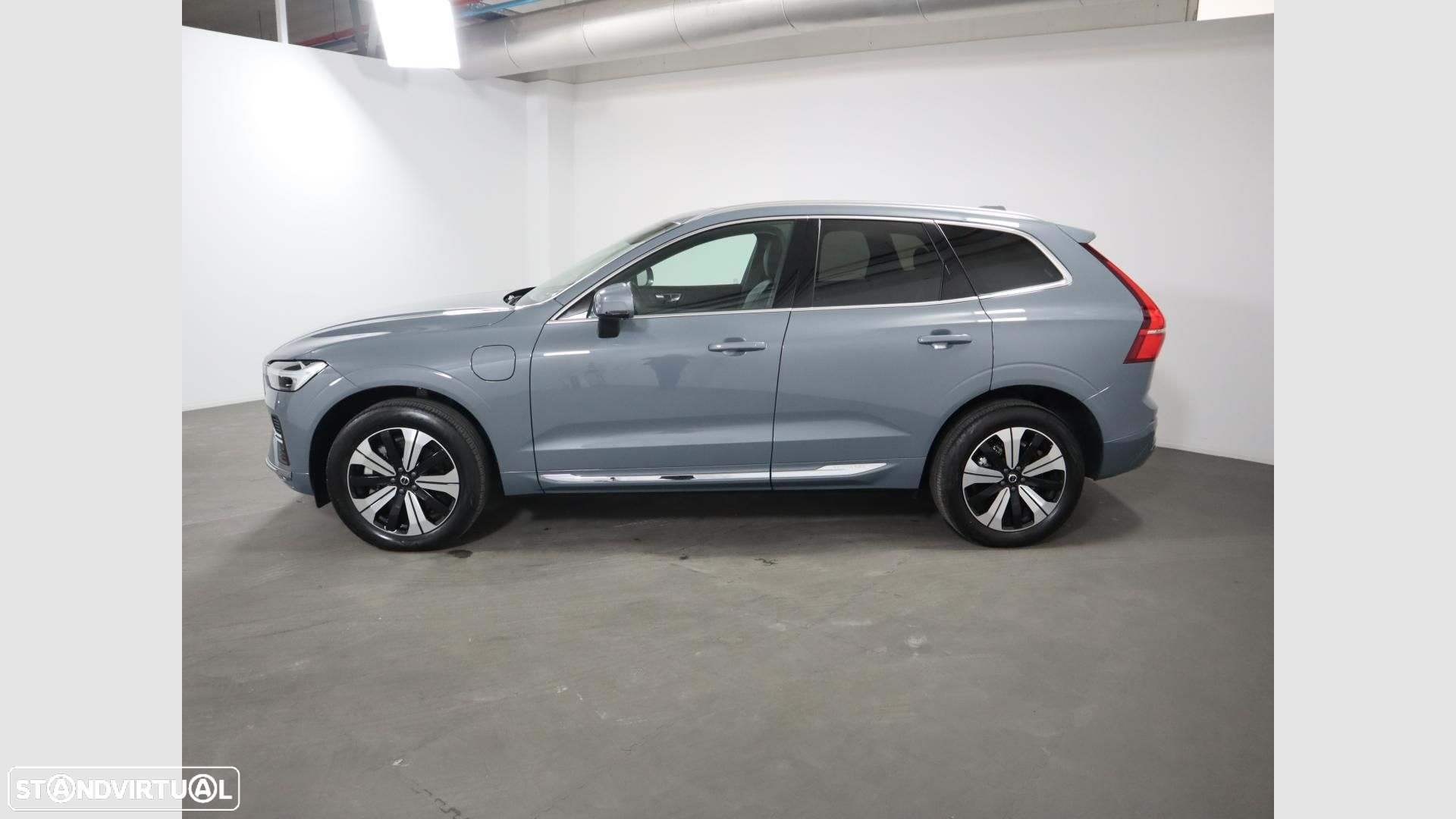 Volvo XC 60 2.0 T8 PHEV Plus Bright AWD - 3
