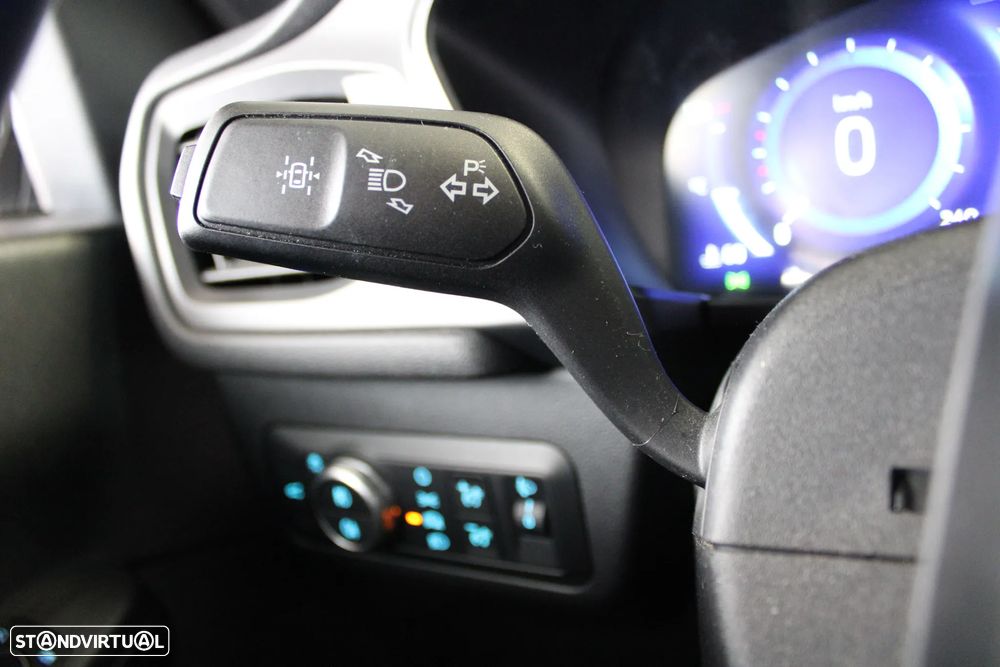 Ford Kuga 1.5 EcoBoost ST-LINE - 21
