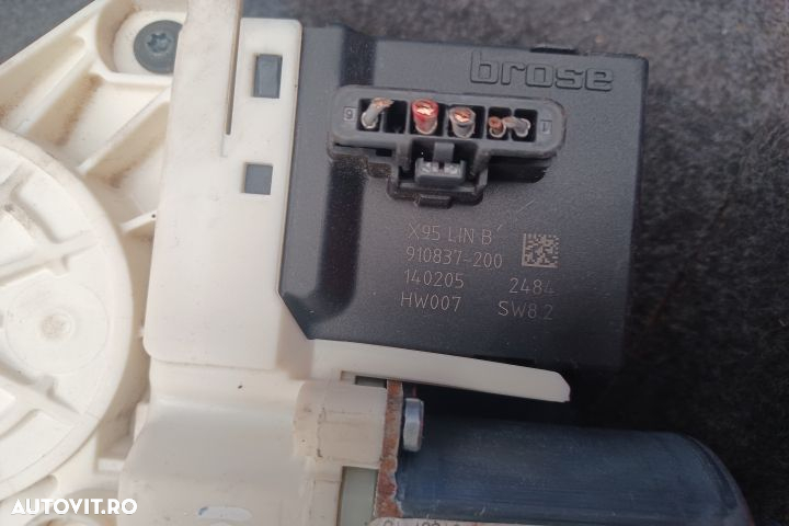 Macara geam spate dreapta electrica 827306548R 910837200 0130822331 8 - 3