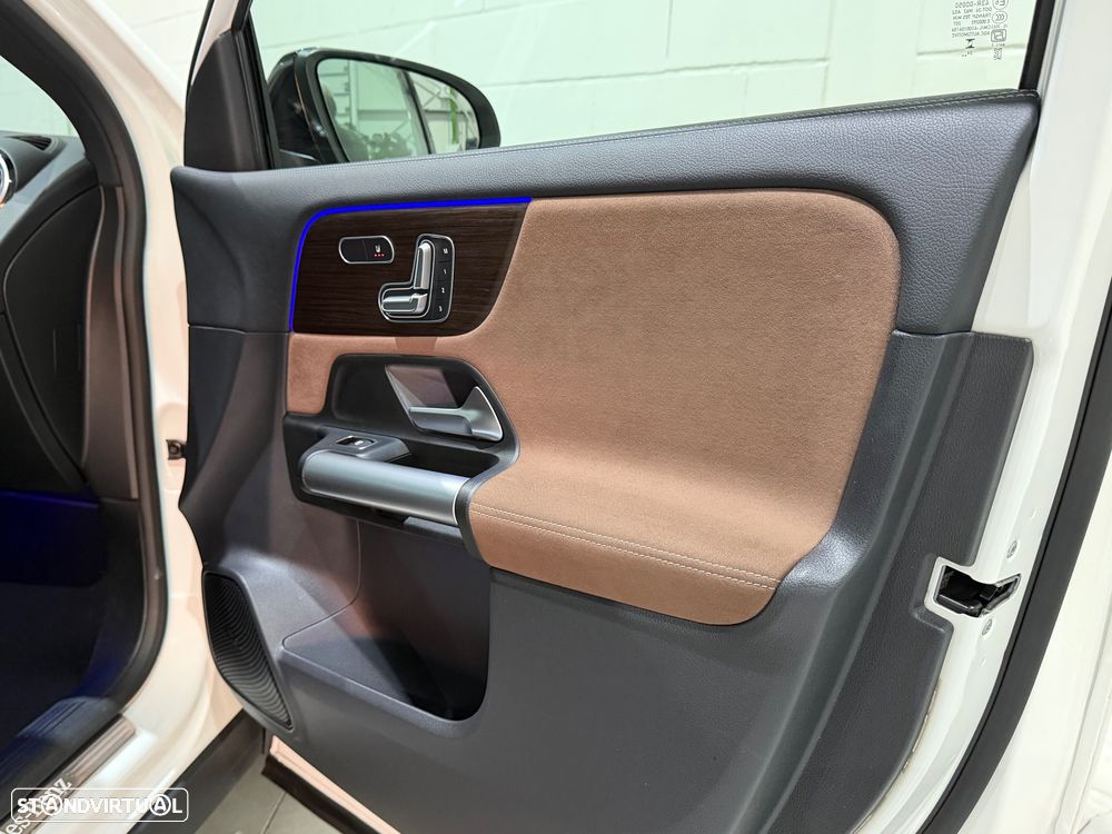 Mercedes-Benz GLA 200 d AMG Line - 39