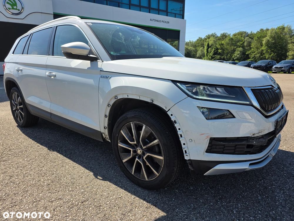Skoda Kodiaq 1.5 TSI ACT 4x4 DSG Scout - 6