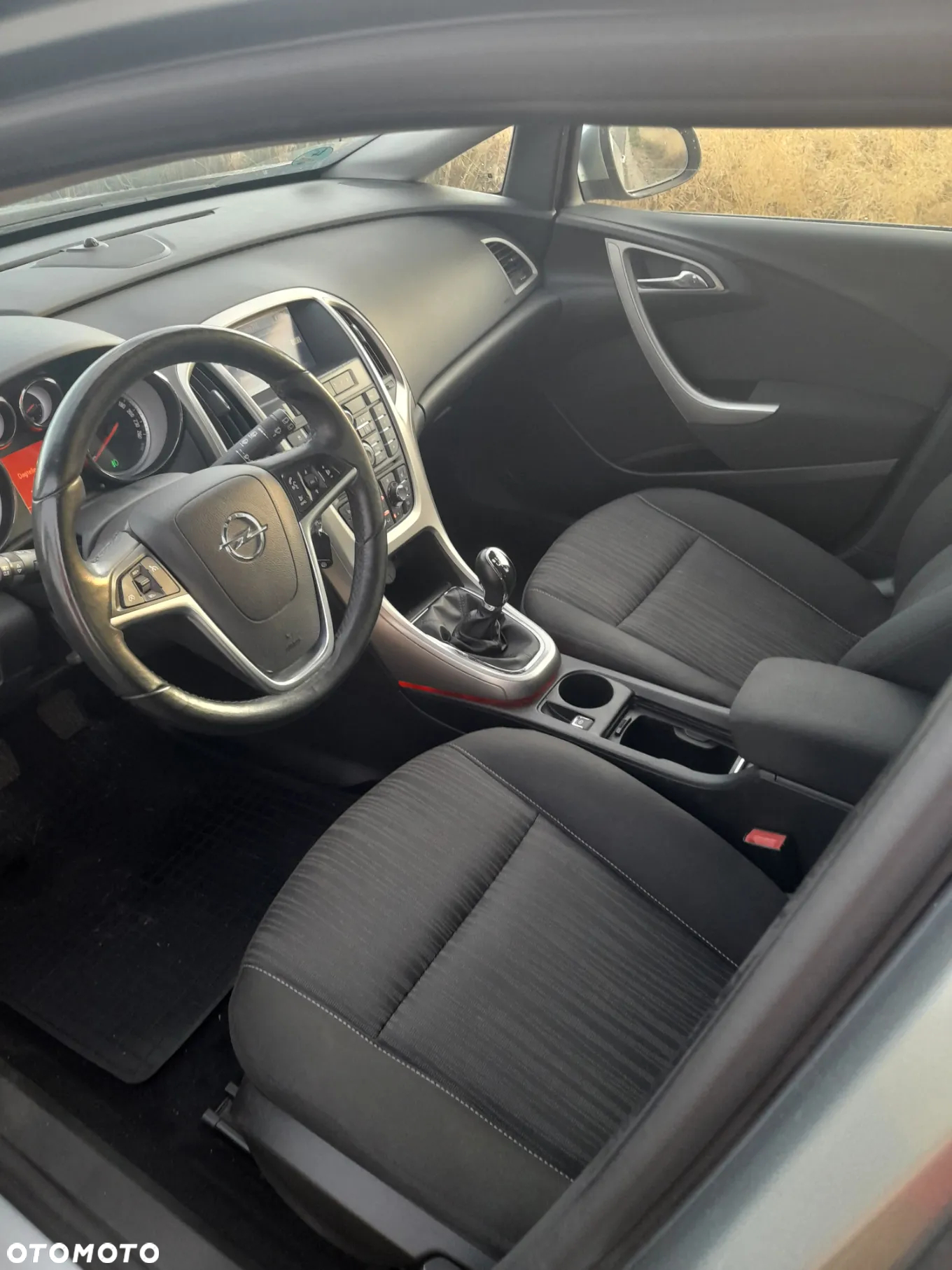 Opel Astra IV 1.4 T Cosmo - 17