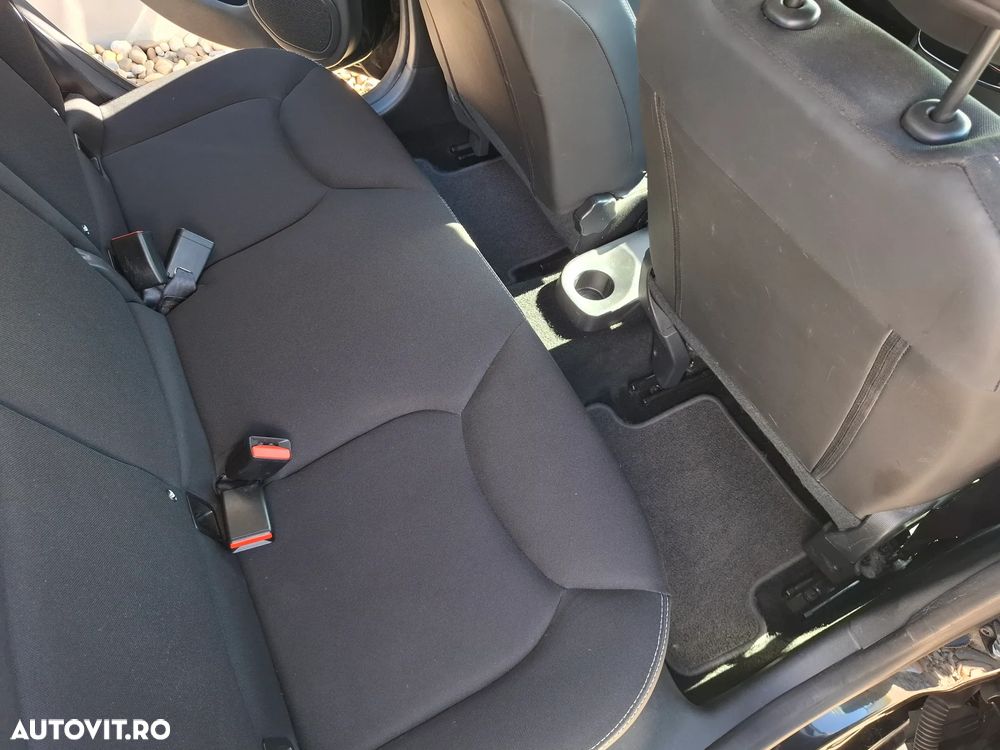 Renault Clio TCe 90 Dynamique - 13