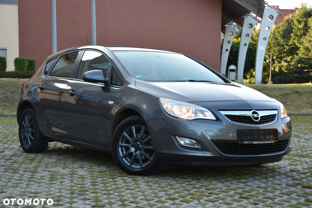 Opel Astra 1.6 Enjoy - 30