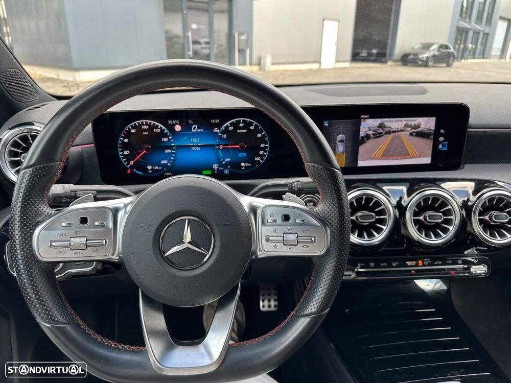 Mercedes-Benz A 250 e AMG Line - 10