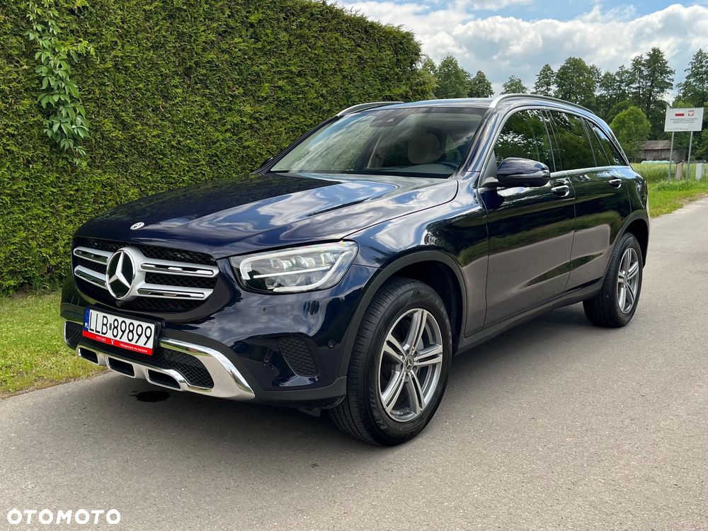Mercedes-Benz GLC 300 4-Matic - 4