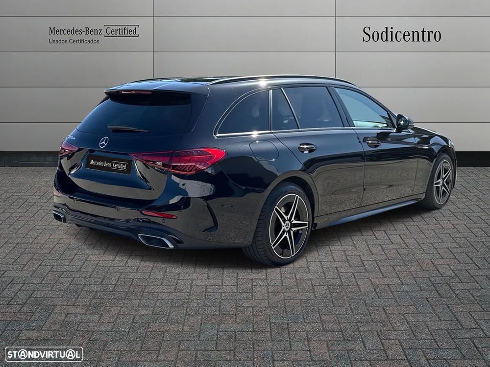 Mercedes-Benz C 300 de AMG Line - 4