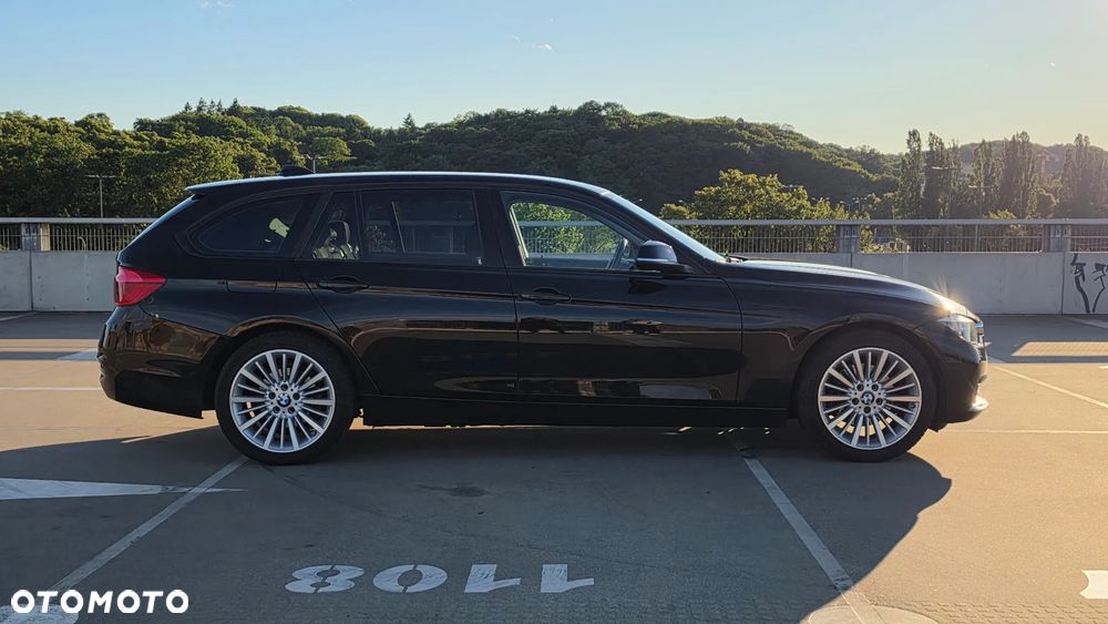 BMW Seria 3 320d - 4