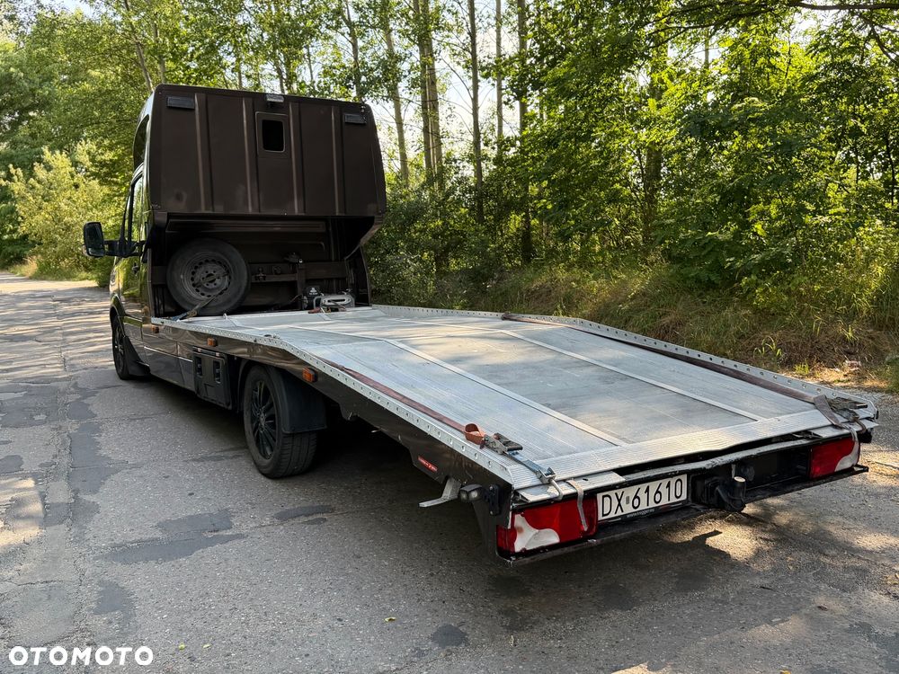 Mercedes-Benz Sprinter - 6