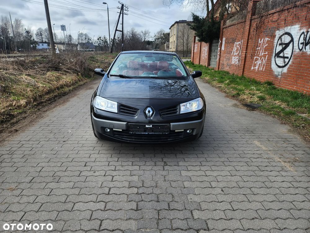 Renault Megane 1.6 Authenique - 3