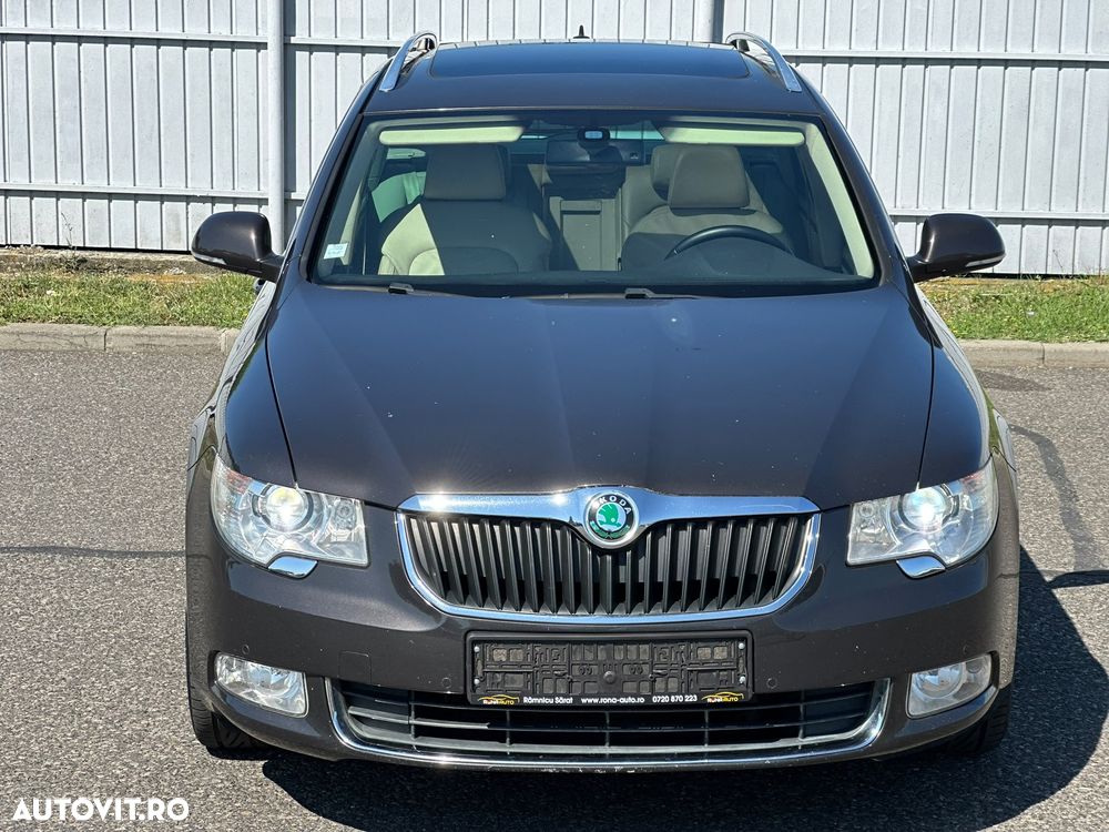 Skoda Superb 2.0 TDI Elegance DSG - 12