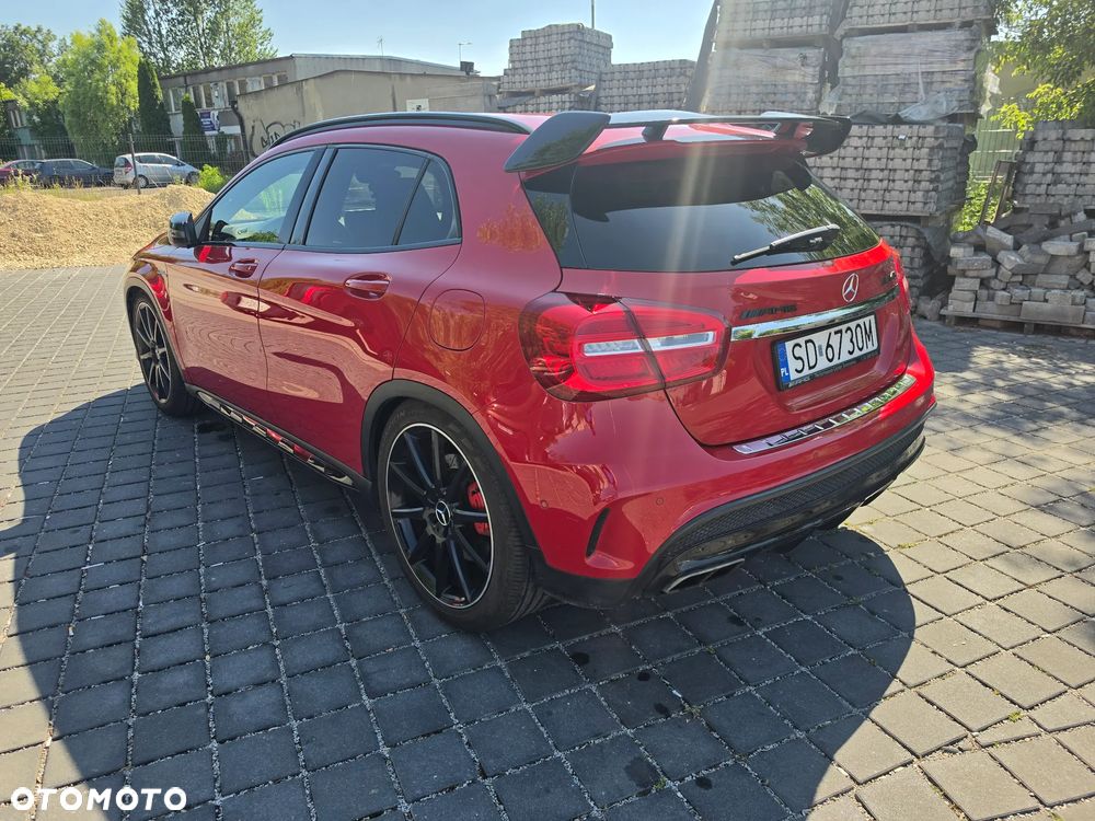Mercedes-Benz GLA AMG 45 4-Matic - 9