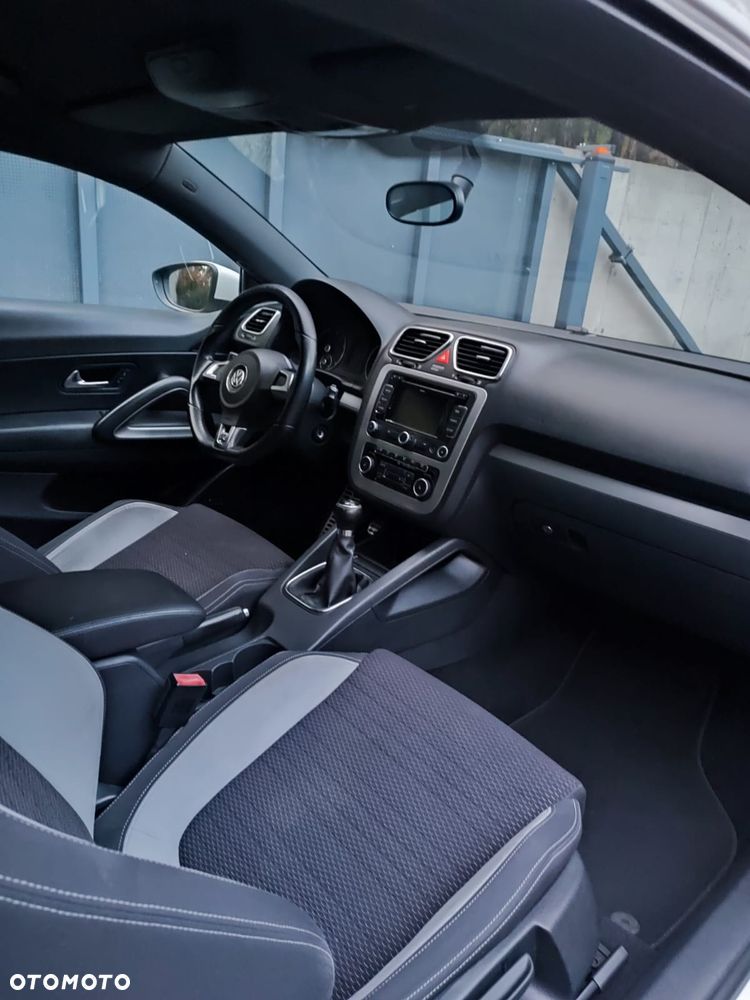 Volkswagen Scirocco 2.0 TSI - 25