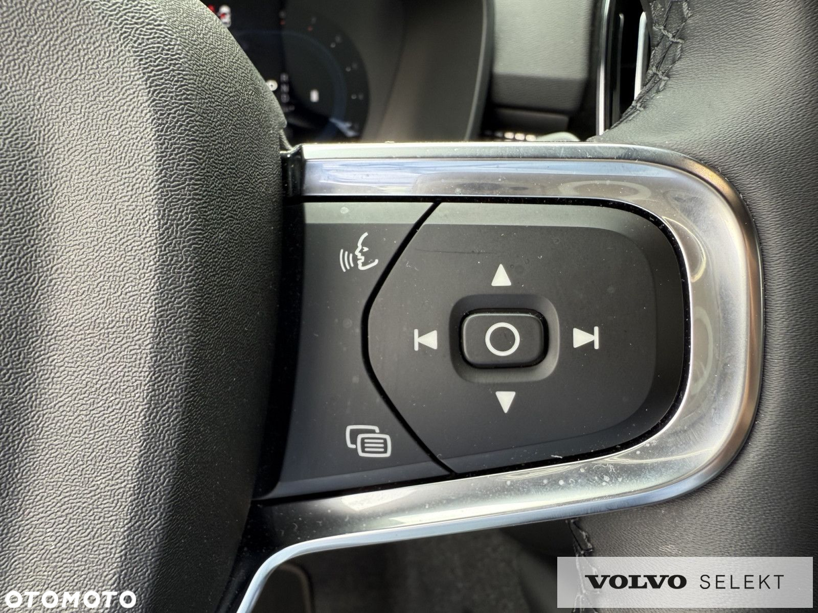 Volvo XC 40 - 21
