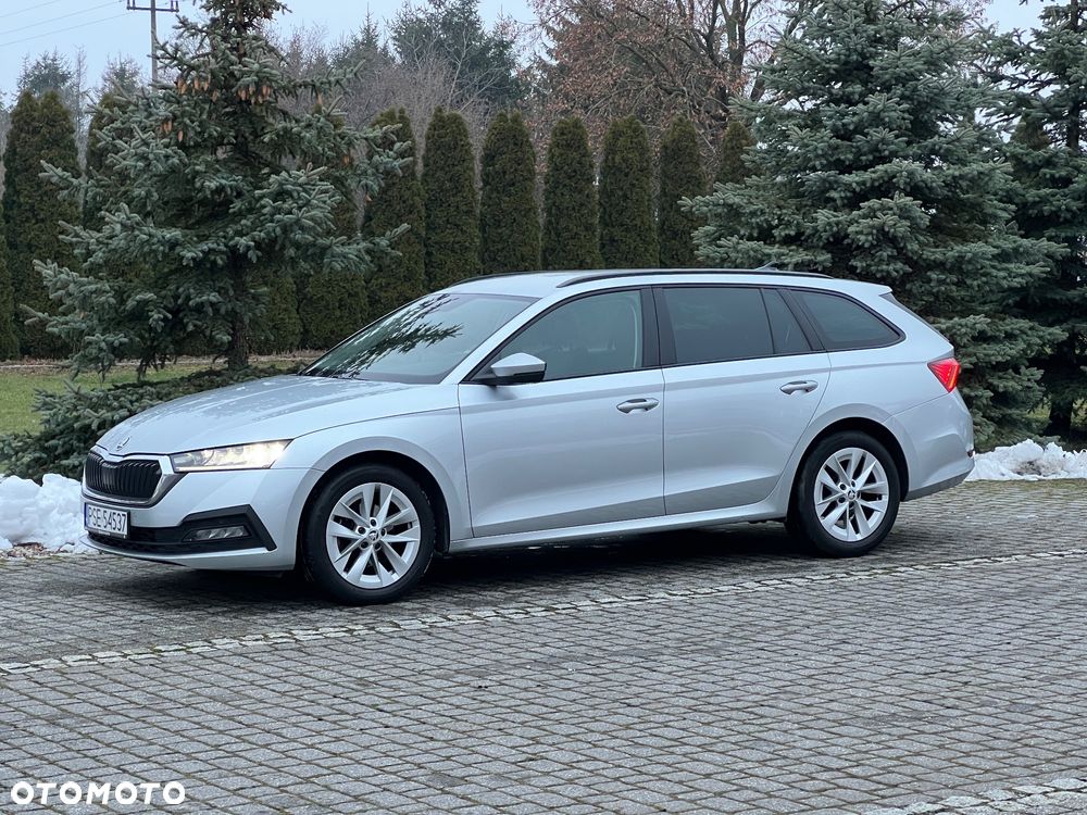 Skoda Octavia 1.5 TSI e-TEC DSG Style - 4