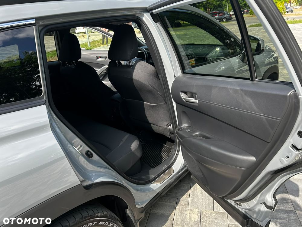 Toyota Corolla Cross 2.0 Hybrid Comfort - 24