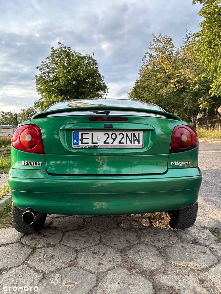 Renault Megane 2.0ide 16V Dynamique - 10