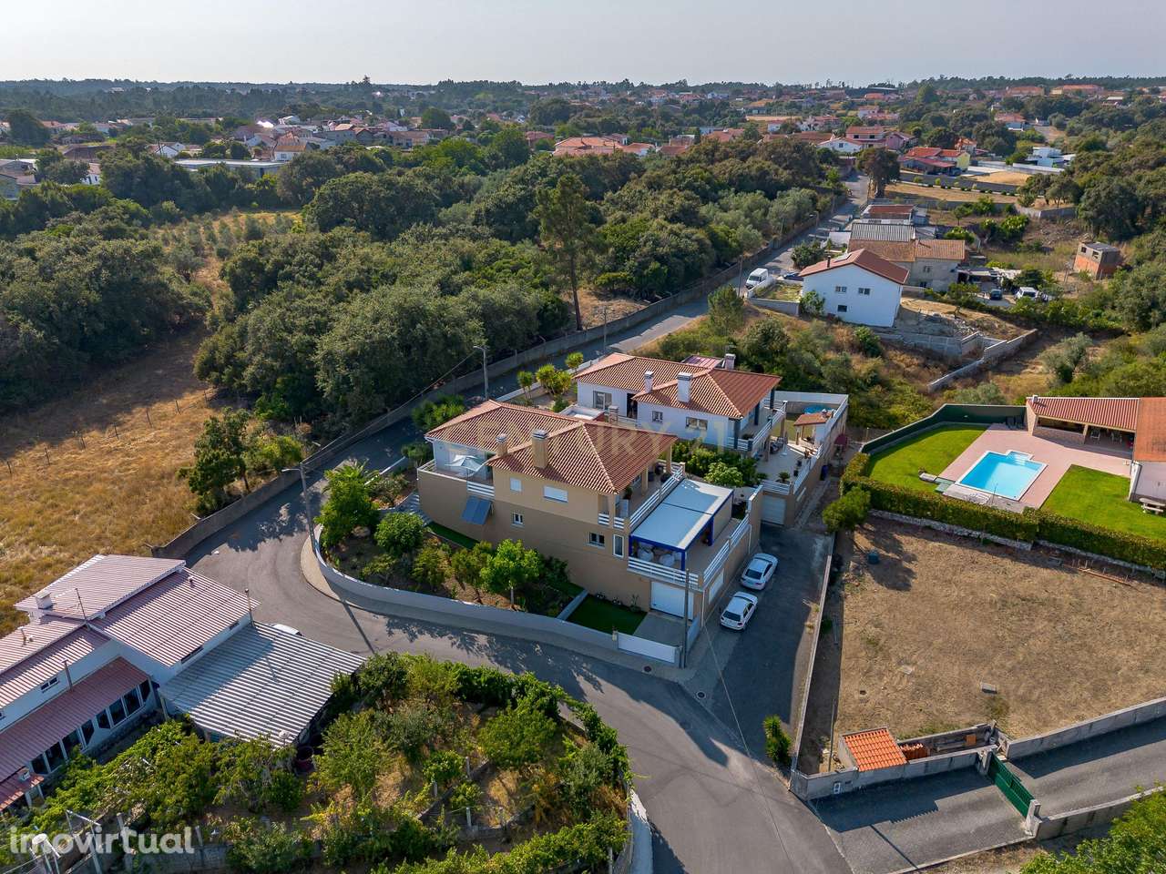 Luxuosa Moradia T4 com Vista Panorâmica - Grande imagem: 2/40