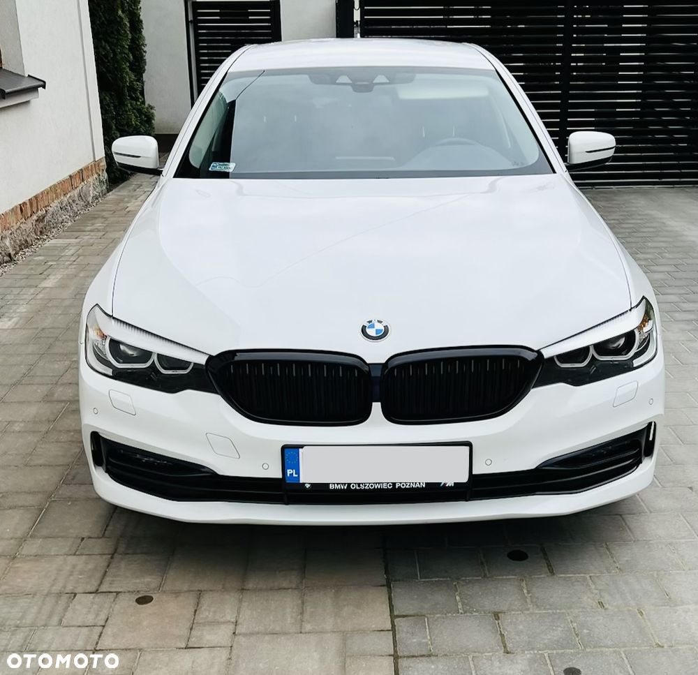 BMW Seria 5 520i GPF Sport Line sport - 17