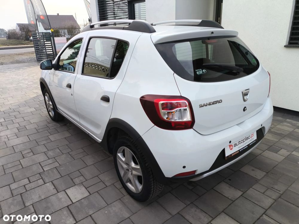 Dacia Sandero 1.5 dCi Laureate - 4