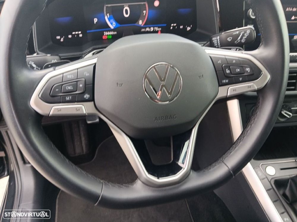 VW Taigo 1.0 TSI Urban DSG - 14