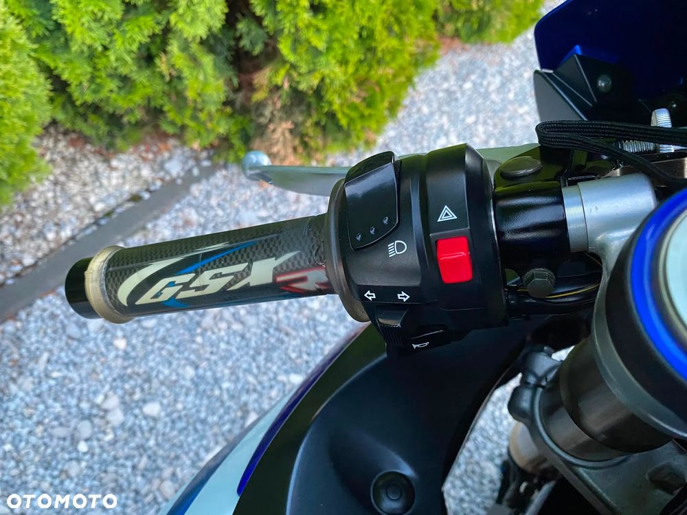 Suzuki GSX-R - 27