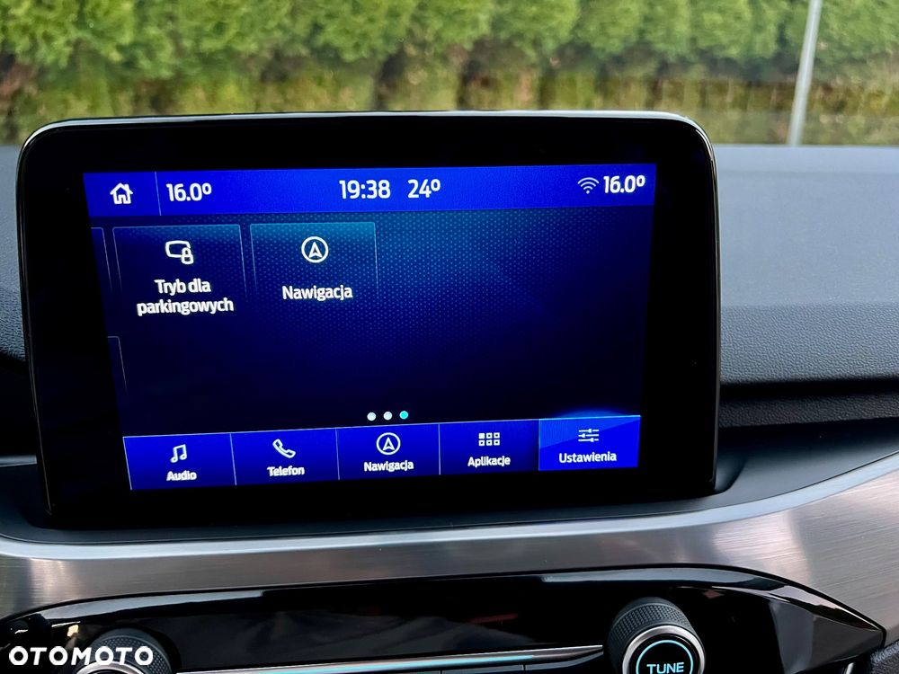 Ford Kuga 1.5 EcoBoost FWD Titanium X - 25
