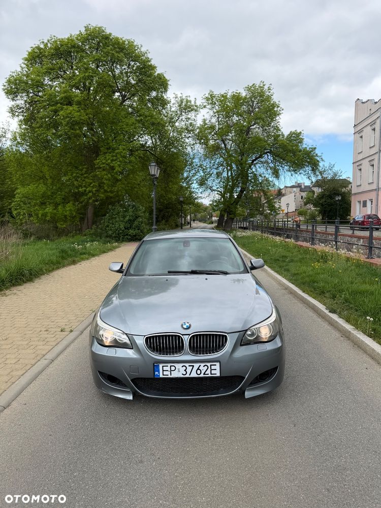 BMW Seria 5 525d - 10
