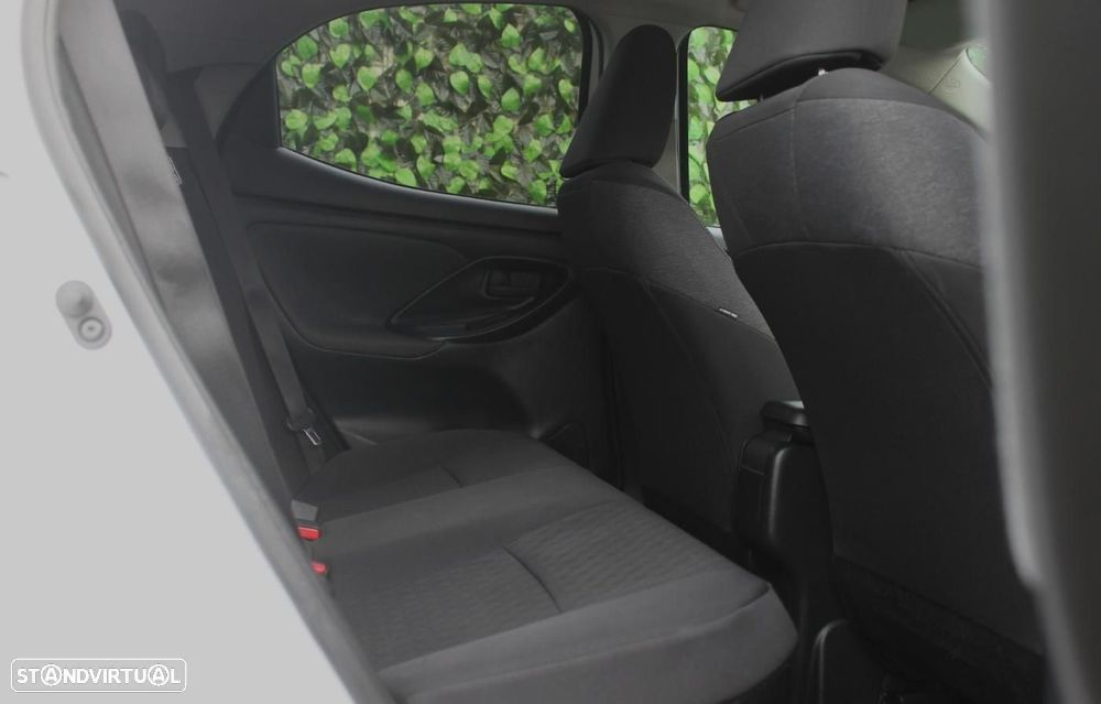 Toyota Yaris 1.5 HDF Exclusive - 11