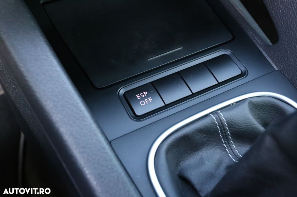 Volkswagen Golf 1.9 TDI Comfortline - 20