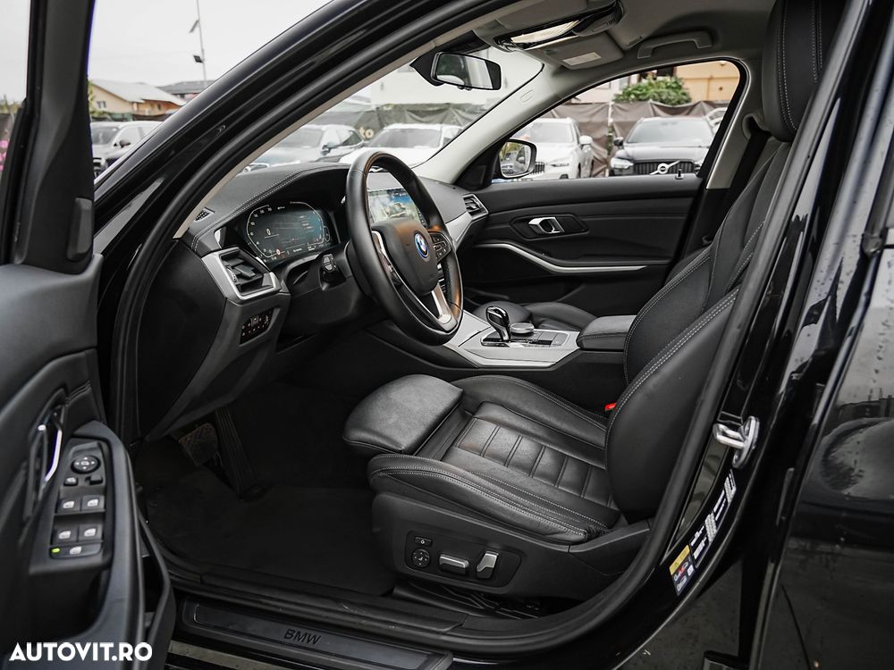 BMW Seria 3 330e Aut. Sport Line - 6