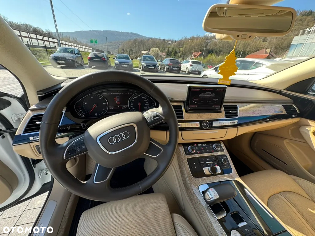 Audi A8 4.2 TDI Quattro - 2