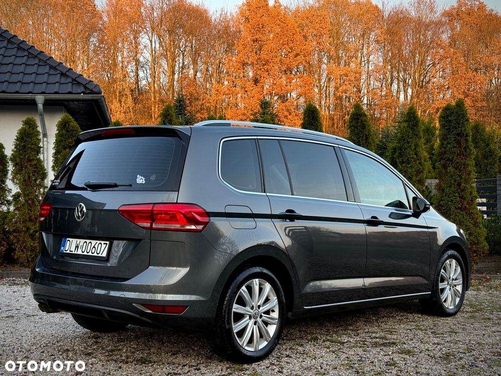 Volkswagen Touran 2.0 TDI BMT Highline - 21
