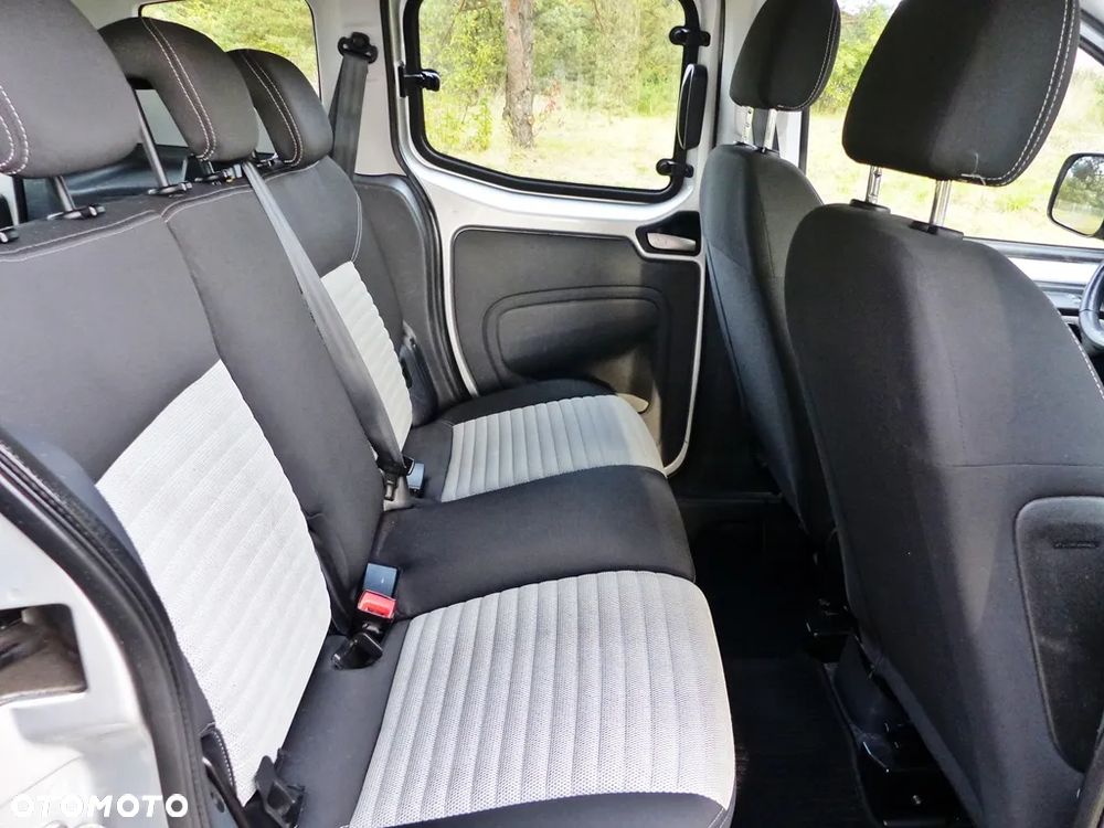 Fiat Qubo 1.4 8V MyLife - 22
